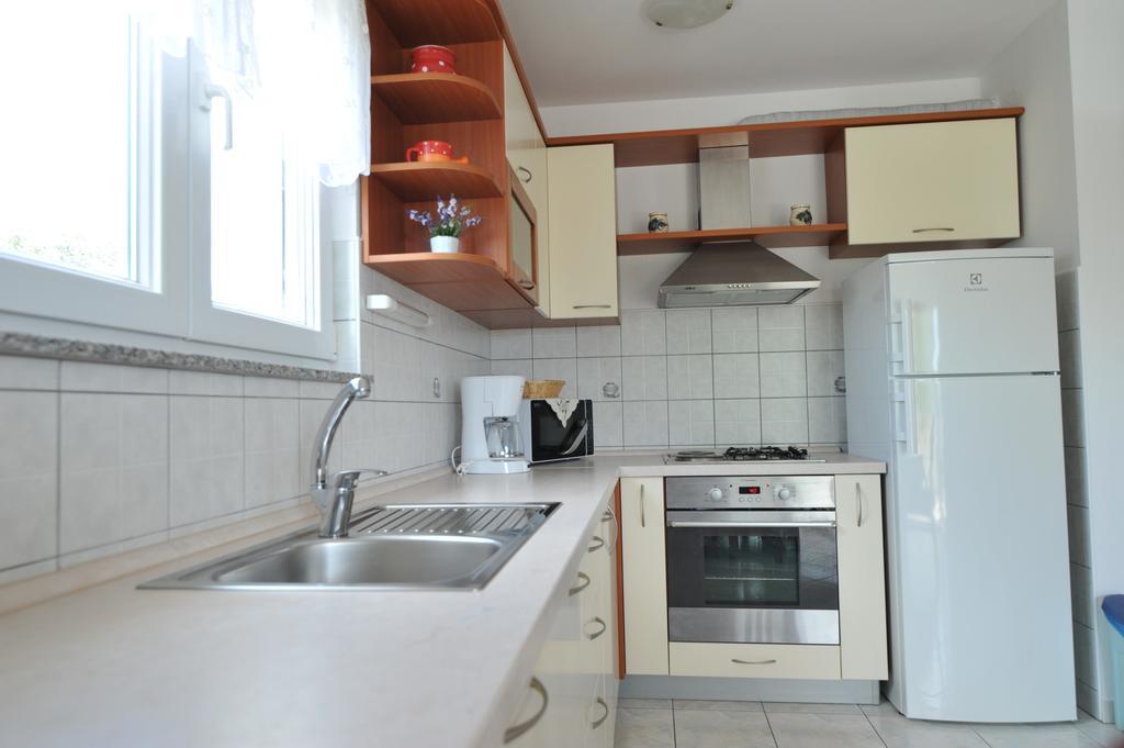 Villa Luna With Seaview Petrcane Εξωτερικό φωτογραφία